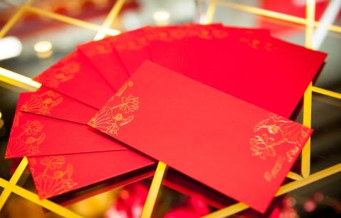 孩過(guò)年收兩萬(wàn)紅包秒殺父母年終獎(jiǎng)，孩子紅包你會(huì)怎么處理？——安穎心理蔡宋華接受惠州電視臺(tái)采訪(fǎng)